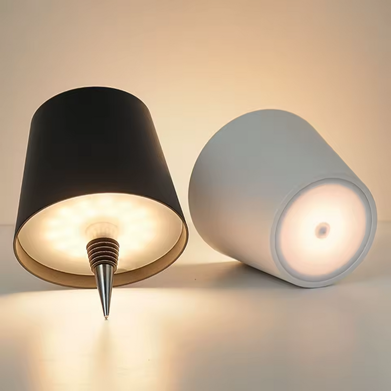 Luminária BOTTLE™ Crie Seu Abajur